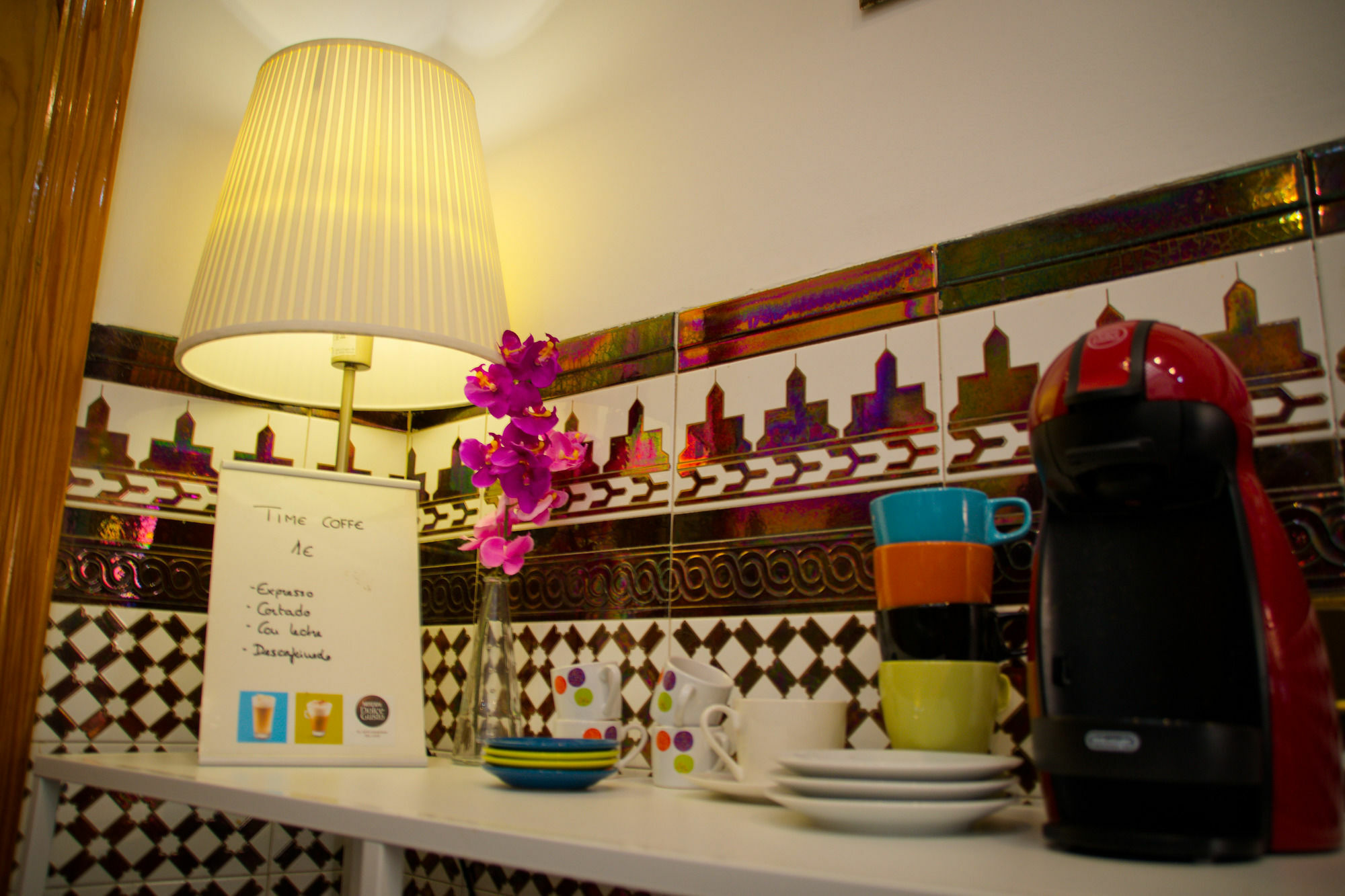 Hostal La Muralla Sevilla Exteriör bild